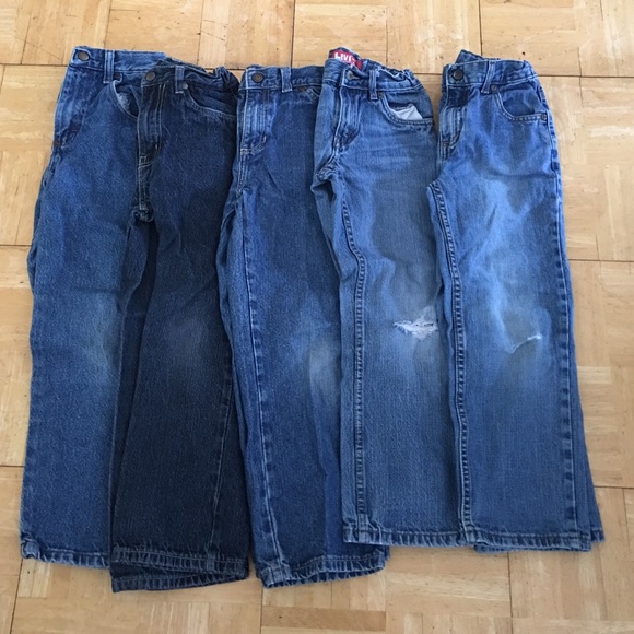 9 Pairs of Boys Jeans (Size 7)