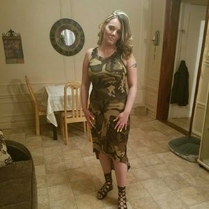 Meet your Posher, Harmony