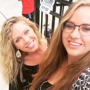 Meet your Posher, Keely