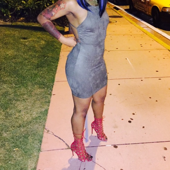 Fitted olive green mini dress