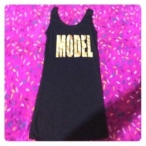 a nice shirt never been wore let me know if u want