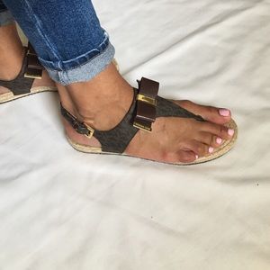 🔥Reduced🔥 Micheal Kors Meg Sandals