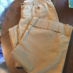 Super comfy trousers. Great for work or play