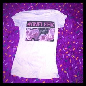 #onfleek shirt 😚😚😚