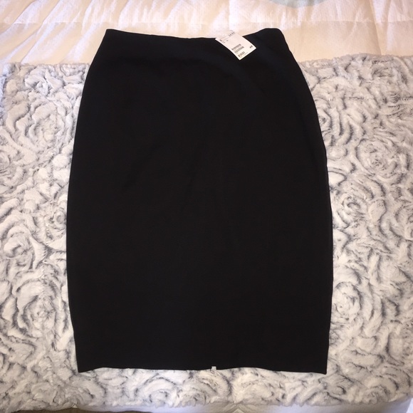 Black midi pencil skirt