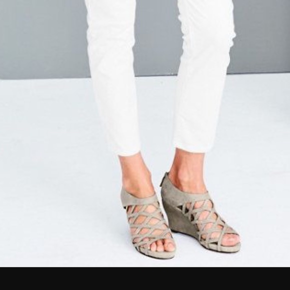 Eileen Fisher Cage Wedges Italian Buffed Leather