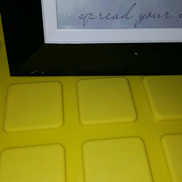 Butterfly wall picture with frame - Picture 4 of 4