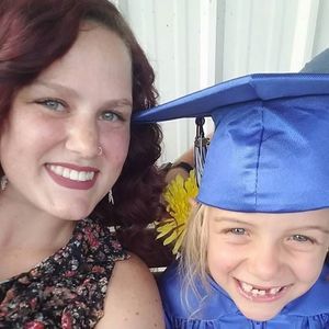 Meet your Posher, Hailey