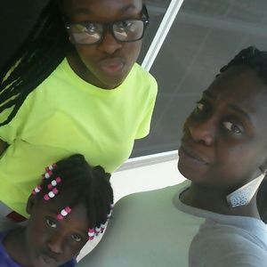 Meet your Posher, Deanna