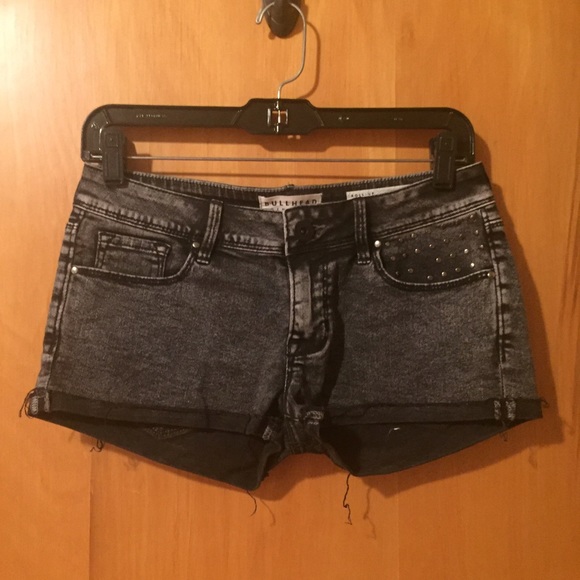 Distressed shorts