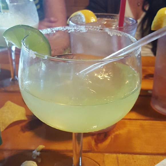 Meet your Posher, Aileen - Picture 1 of 1