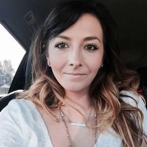 Meet your Posher, A mae