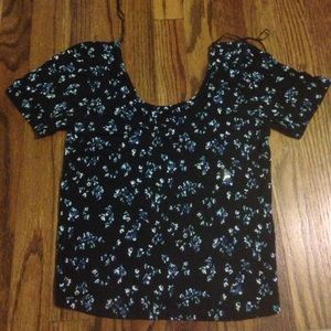 Aeropostale floral top