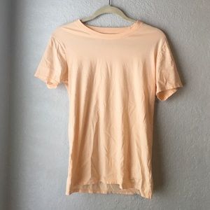 Everlane T-shirt in Peach