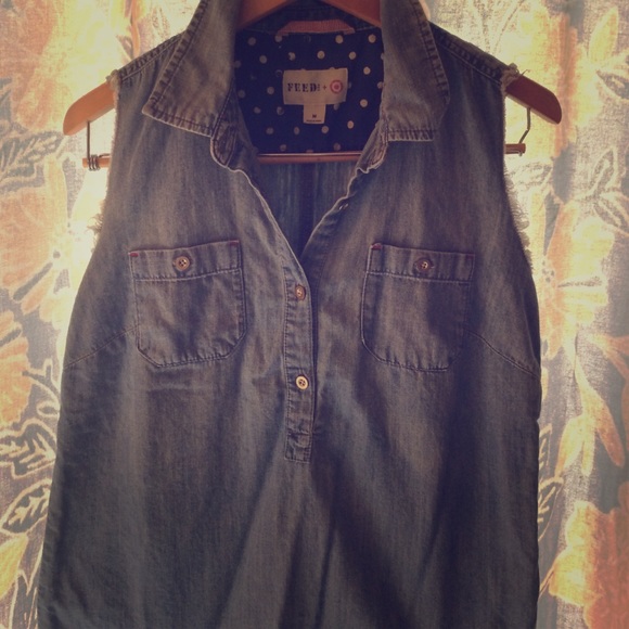 Chambray sleeveless button down top