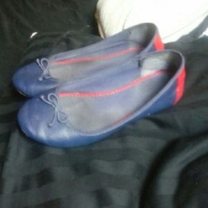 Old navy navy blue and red flats