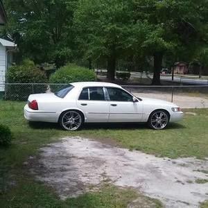 Meet your Posher, Pam