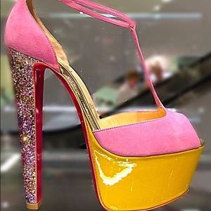 SOLD!! Christian Louboutin Nenecheritza Rosette