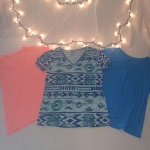 3 v-neck shirts
