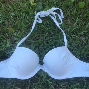 🌸Aerie White Floral Bikini Top