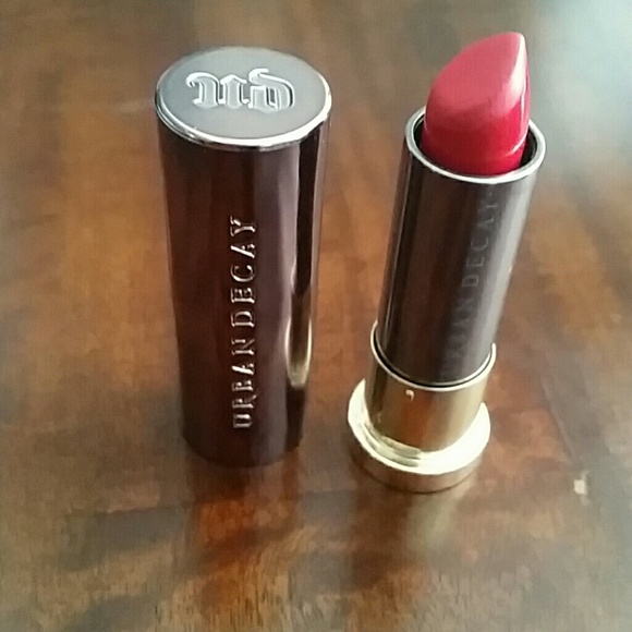 Urban Decay Vice Red Matte Lipstick