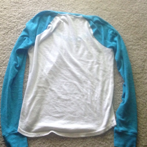 Victoria's Secret baseball tee - Picture 4 of 4