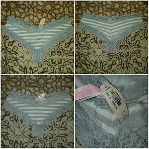 New Victoria's Secret Cheeky bottoms