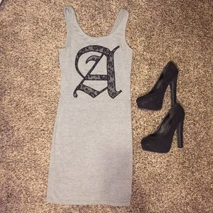 H&M dress D I V I D E D dress🌒