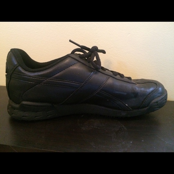 Nonslip sneakers