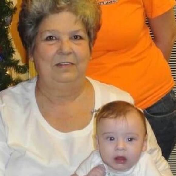 Meet your Posher, Lona - Picture 1 of 1