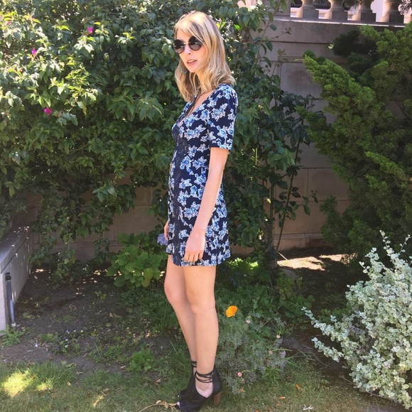 💕 SUMMER SALE 💕 Farrah Bluegrass Romper - Picture 3 of 4