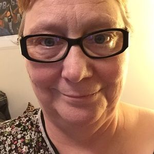 Meet your Posher, Sylvia