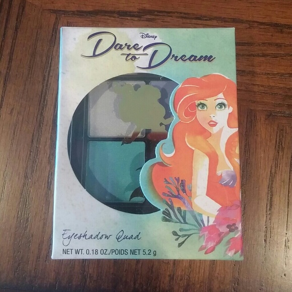 HP Disney Dare to Dream Sea Darling eyeshadow quad - Picture 2 of 4