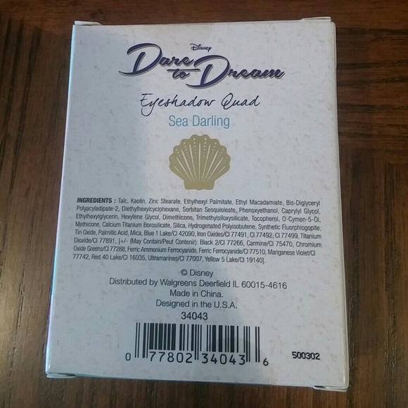HP Disney Dare to Dream Sea Darling eyeshadow quad - Picture 3 of 4