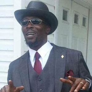 Meet your Posher, Juanita