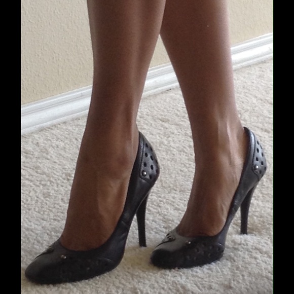 Black "comfortable" designer career heels