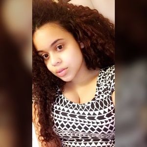 Meet your Posher, Elsa