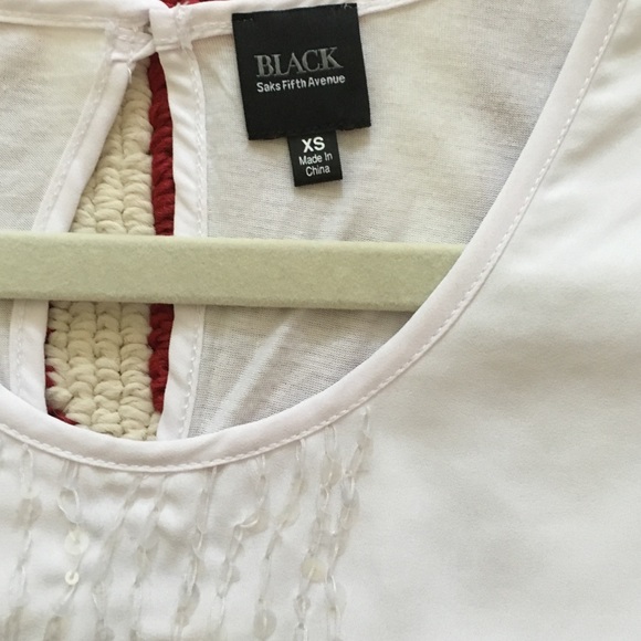 ❤️SAKS tank with sequin detail down the center!👀 - Picture 2 of 4