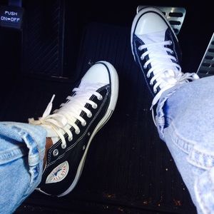 Black & White Converse