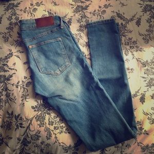 Super skinny jeans