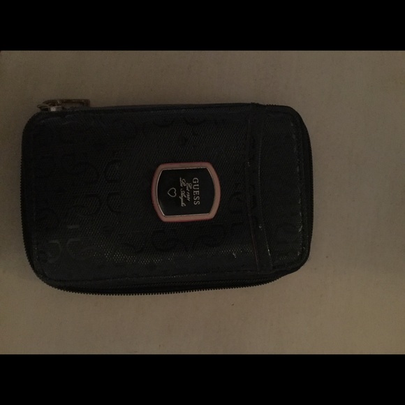 Guess wallet