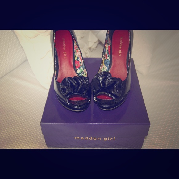 Madden Girl Platform