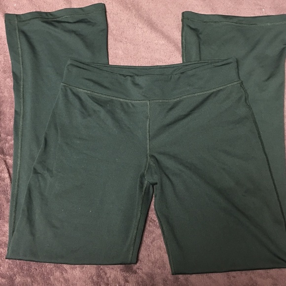 Athletic pants
