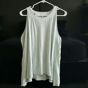 Gap Collar Tank