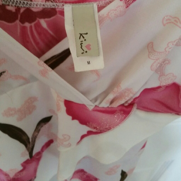 Flowy top - Picture 2 of 4