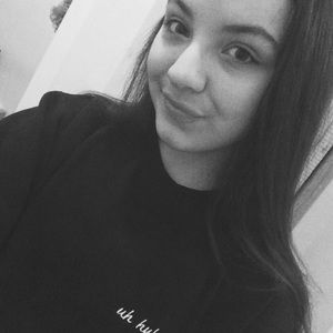 Meet your Posher, Abbie