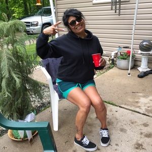 Meet your Posher, Crae