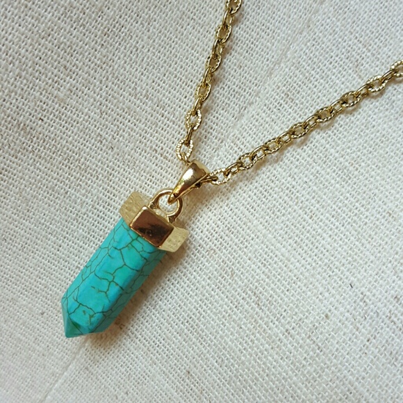 Faux Turquoise Semi Precious Hexagon Necklace - Picture 3 of 3
