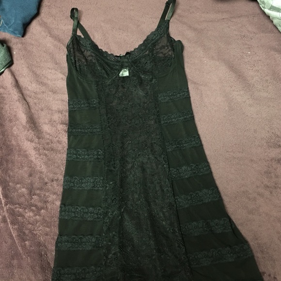Lace slip