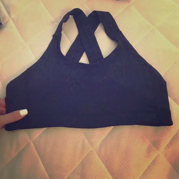 Black Lululemon Sports Bra
